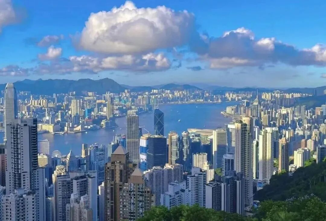 香港保险到底该不该买?记住这4点,选对不踩坑!